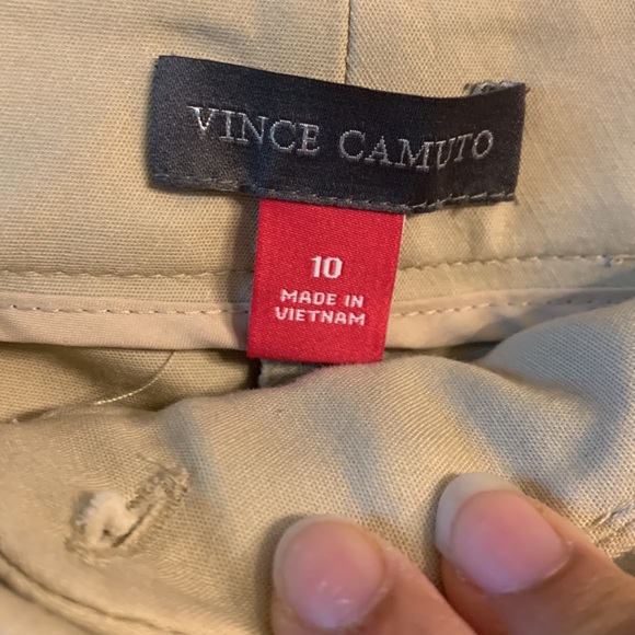 Women’s Vince Camuto NWT Khakis - Picture 2 of 5